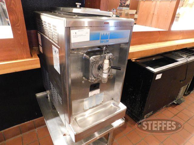 Taylor 340-27 Frozen Beverage Machine 